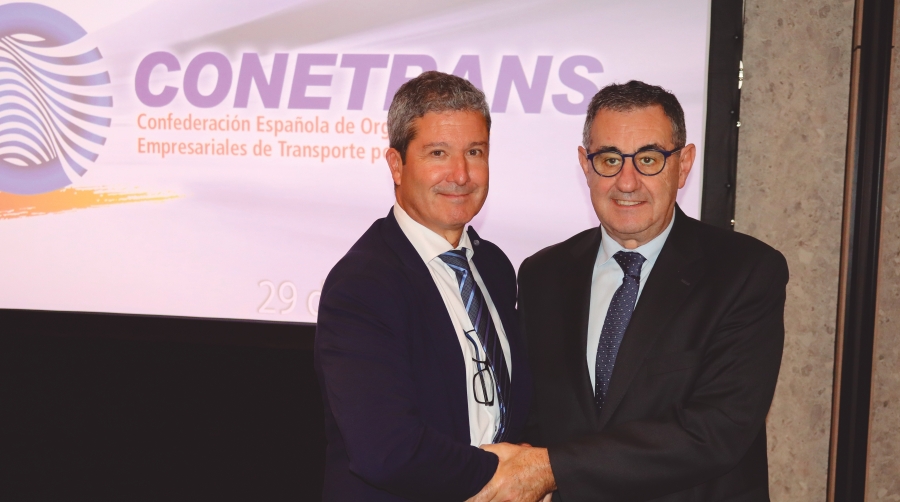 Javier Arnedo, nuevo presidente del CNTC (izq.), y Carmelo González, nuevo vicepresidente (dcha.).