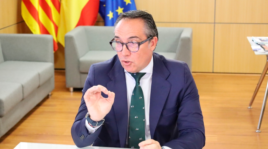 “El tema del organigrama no acaba nunca”