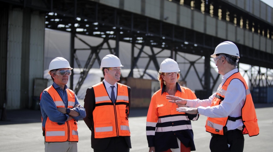 Pilar Miranda explora las oportunidades de la terminal de Impala en Huelva