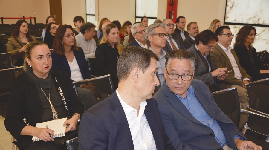 Vicente Pallardó: “El Puerto de Valencia se ha mantenido fuerte durante la crisis del Mar Rojo”