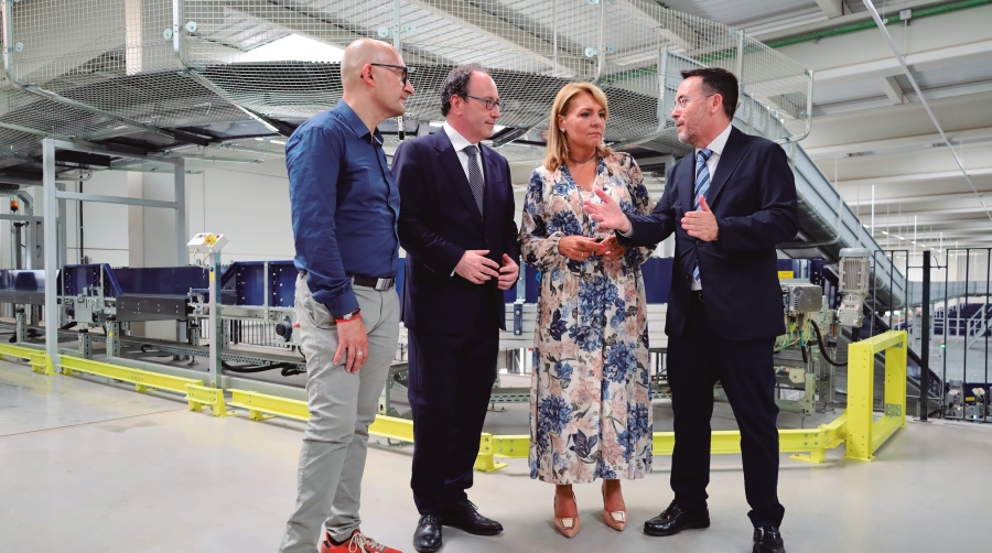Seur traza el rumbo para gestionar desde su plataforma de Alaquàs 140.000 paquetes diarios