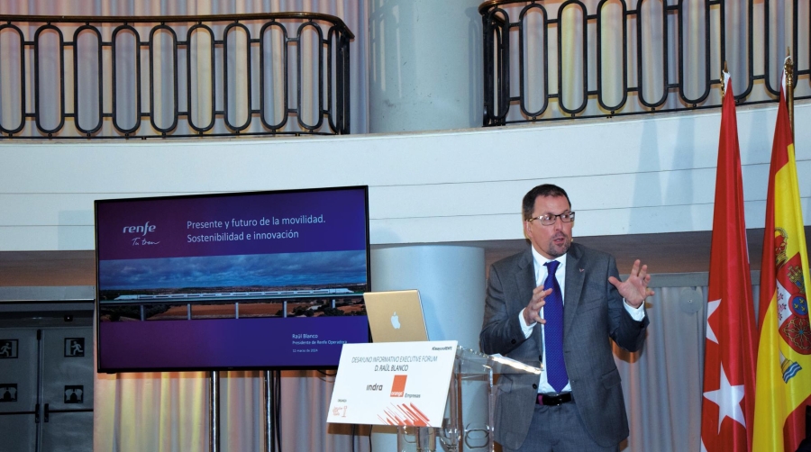 Raül Blanco, presidente de Renfe Operadora, durante el foro “Presente y futuro de la movilidad. Sostenibilidad e Innovación”, en el Westin Palace. FOTO M.C.