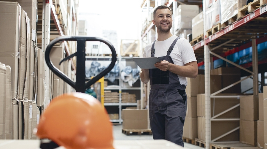 Los contratos en logística y transporte se reducirán un 6,8% respecto al Black Friday de 2024.