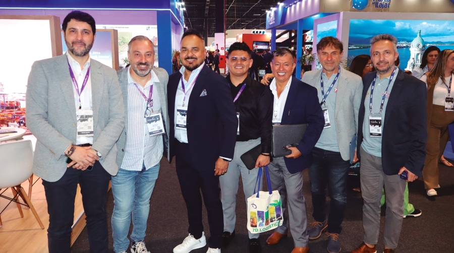 Desde la izquierda: Jon Iglesias, de Decoexsa (España); Xavier Pellicé, de Mundo Logyca (Colombia); Ricardo Ríos, de Mollax (Panamá); Nelson López, de Mundo Logyca; José Díaz, de Rolasa (Ecuador); Orlando Mario Rojas, de Ticargas (Argentina); Abel Nobrici, de Ticargas (Argentina). Foto J.P.