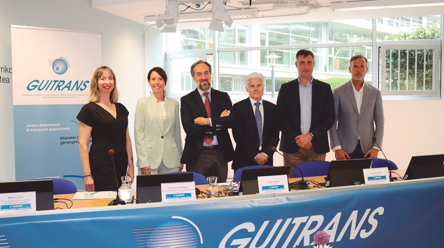 Guitrans alerta de que la subida del gasóleo amenaza la viabilidad del transporte