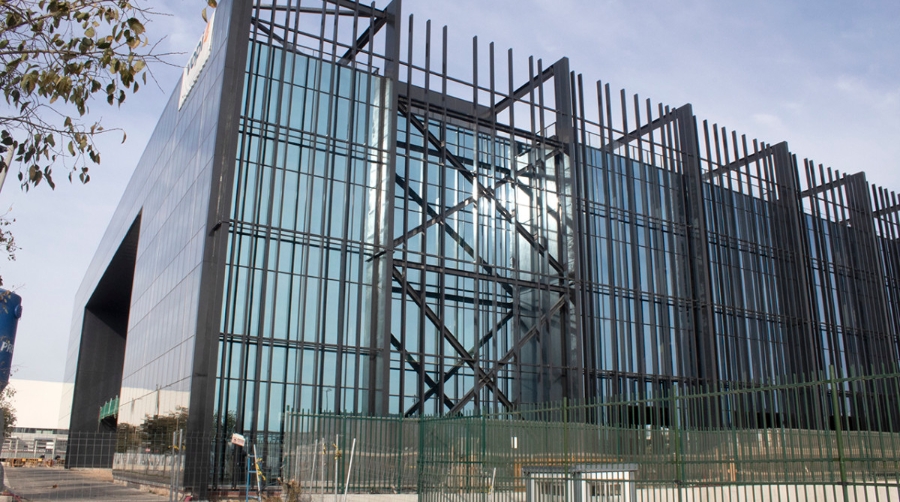 El Propeller Club de Barcelona visita la incubadora 3D del CZFB