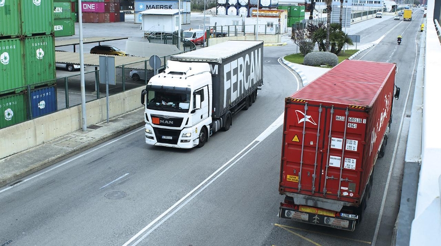El 77% de los transportistas catalanes cobran sus servicios dentro del plazo máximo legal de 60 días según el estudio de Astac Condal.