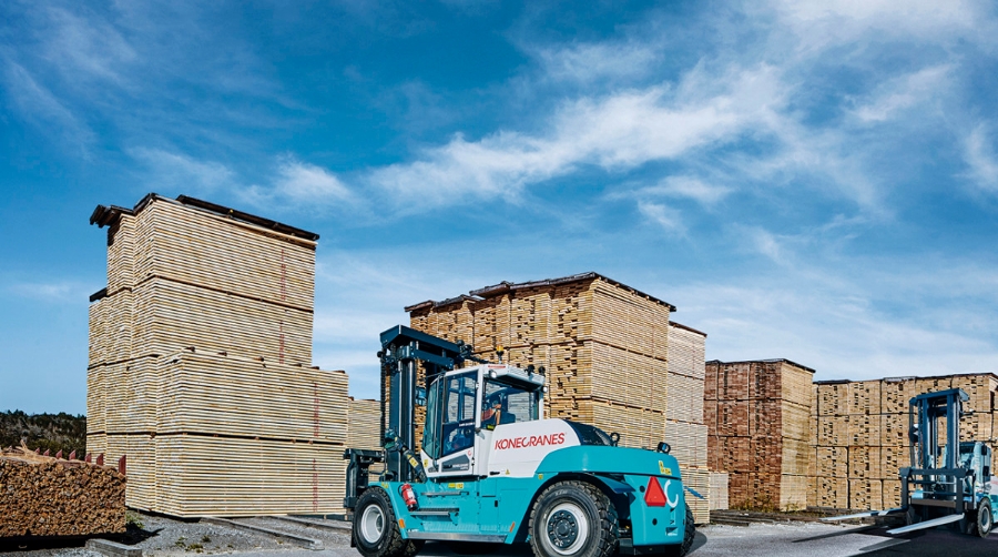 Konecranes lanza una de sus primeras carretillas el&eacute;ctricas de la mano de Alfaland