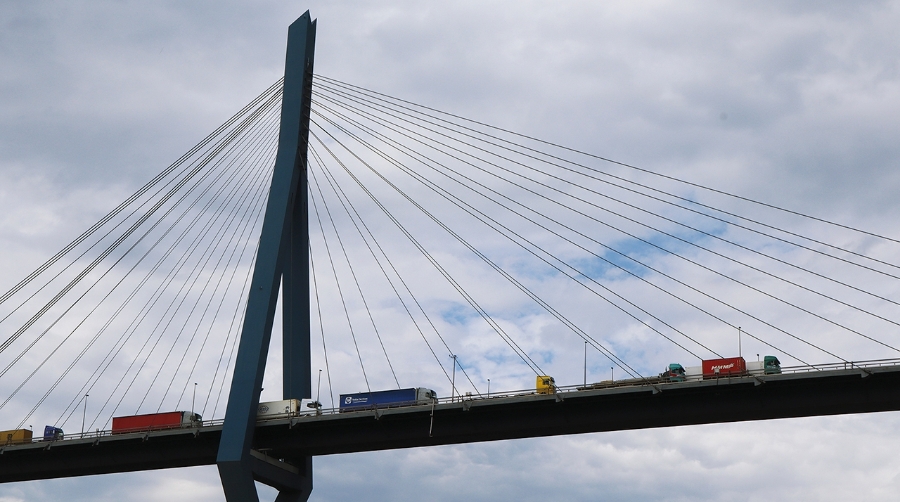 La Aduana exige al transitario más tecnología y especialización