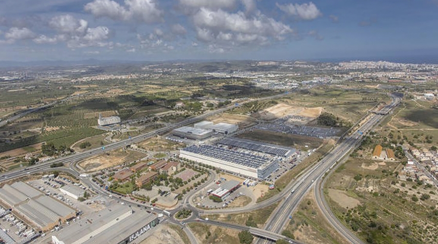 Actualmente, Catalunya tiene mucho suelo industrial calificado, pero que no se ha desarrollado.