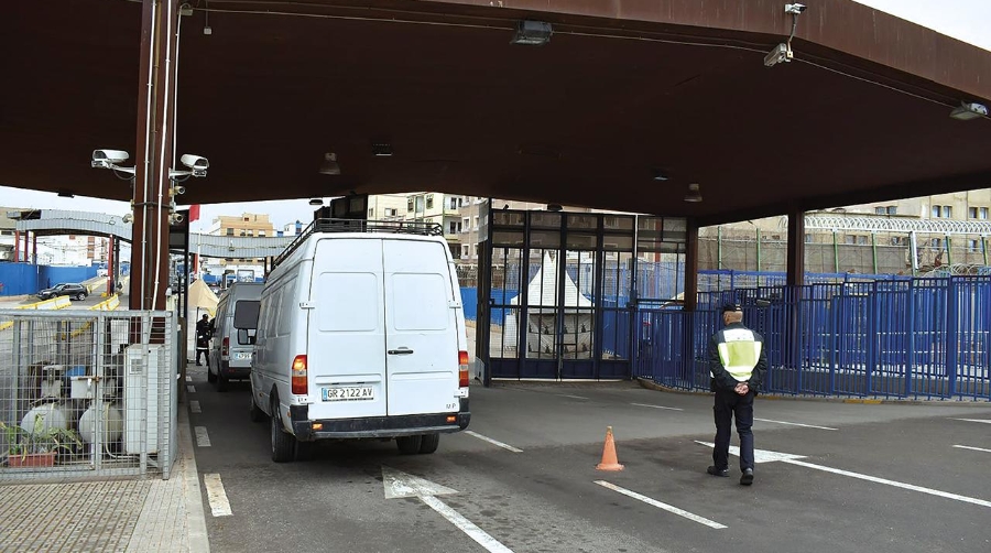 El pasado 24 de febrero tuvo lugar un nuevo paso de mercancías por las aduanas de Ceuta y Melilla.