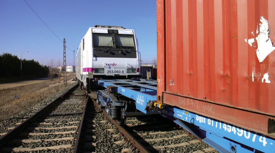 Operadores y transportistas ven “imposible” que Mercancías 30 eleve al 10% la cuota ferroviaria