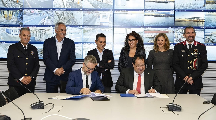 Interior y Port Tarragona firman un convenio sobre el sistema de comunicación de emergencias