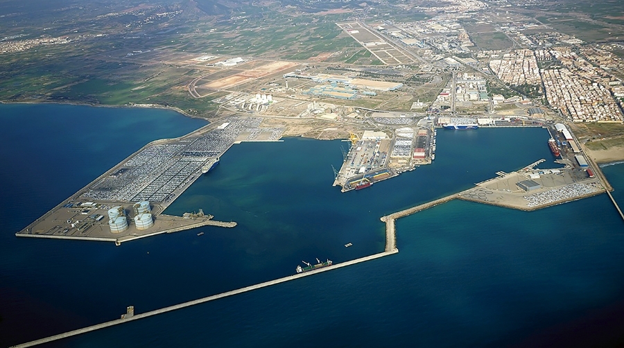 Valenciaport impulsa su electrificación con una planta undimotriz
