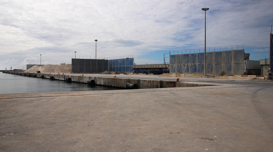 El Puerto de Alicante confirma el inicio de las obras de la nave cerrada en el muelle 17