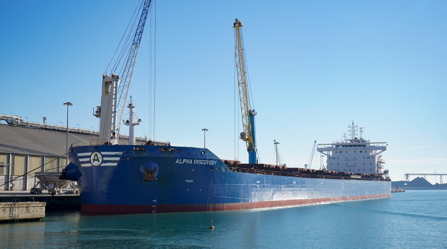 Los tr&aacute;ficos del Port de Tarragona crecen un 13,1% en noviembre