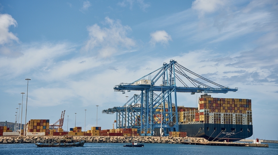 Los puertos de Las Palmas han superado los 350.000 TEUs en el primer trimestre.