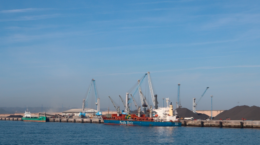 Puerto de Gijón.