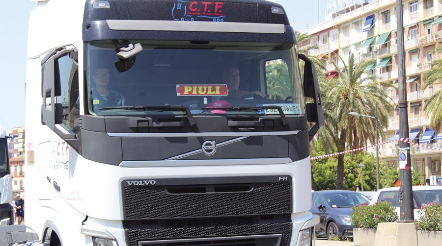 La Federación Valenciana de Empresarios del Transporte y la Logística (FVET) ya había alertado de la necesidad de adecuar y mejorar la prestación del servicio de ITV.