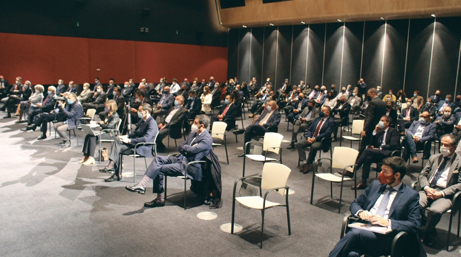 Uniport se&ntilde;ala la conectividad, la innovaci&oacute;n y la posici&oacute;n en el mercado como grandes retos