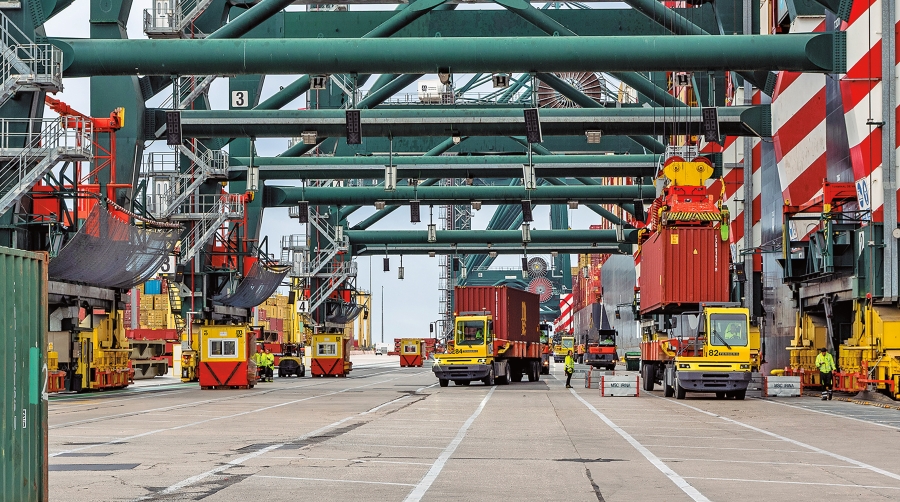 Valenciaport y China impulsan sus flujos de import/export y apuntan a un 2025 de récord