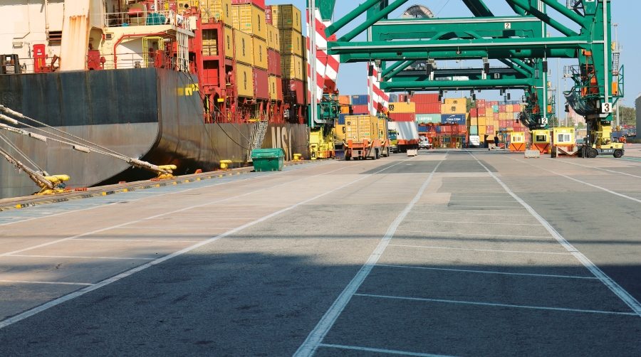 Los aranceles pasan factura al comercio entre Valenciaport y EE.UU. si bien China gana fuerza