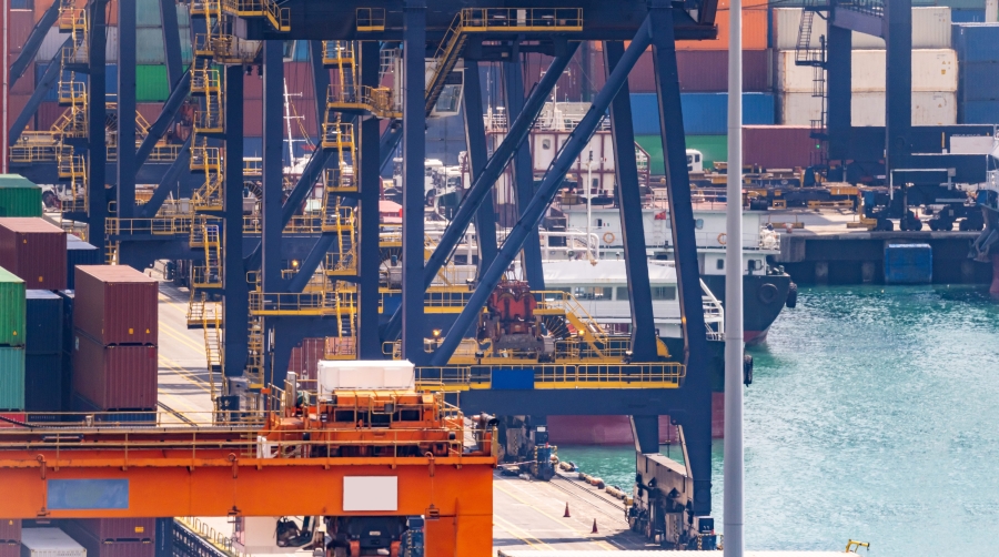 El tráfico global aumentó un 2,5% entre enero y junio. El crecimiento, sin embargo, muestra grandes diferencias entre países y diferentes puertos.