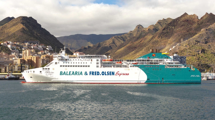 Fred. Olsen Express y Bale&agrave;ria presentan en Canarias la nueva ruta entre las islas capitalinas y Huelva