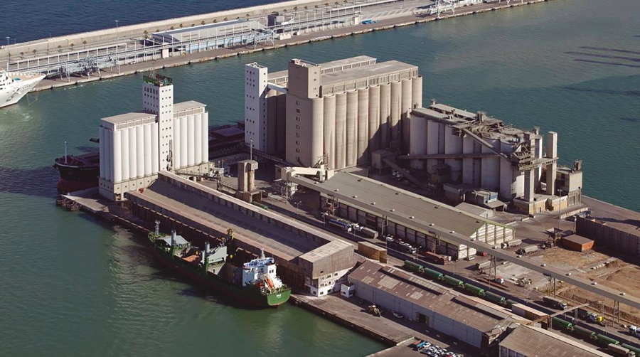 Port de Barcelona pone en marcha el proceso para la estabilización del muelle Contradique