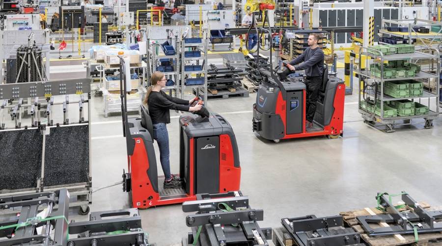 Los nuevos modelos de tractor de Linde Materials Handling incorporan de serie la &uacute;ltima tecnolog&iacute;a en materia de seguridad y equipamiento.