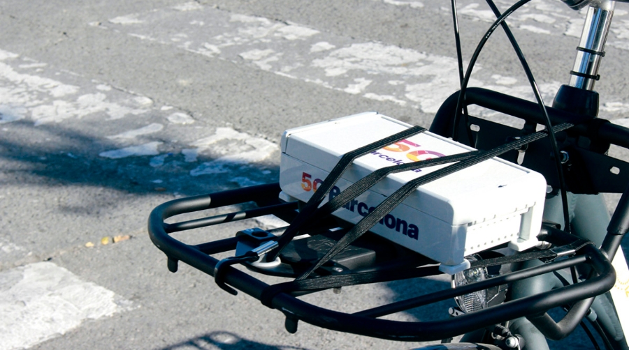 Mercabarna prueba con &eacute;xito un sistema de alerta 5G para evitar colisiones en veh&iacute;culos