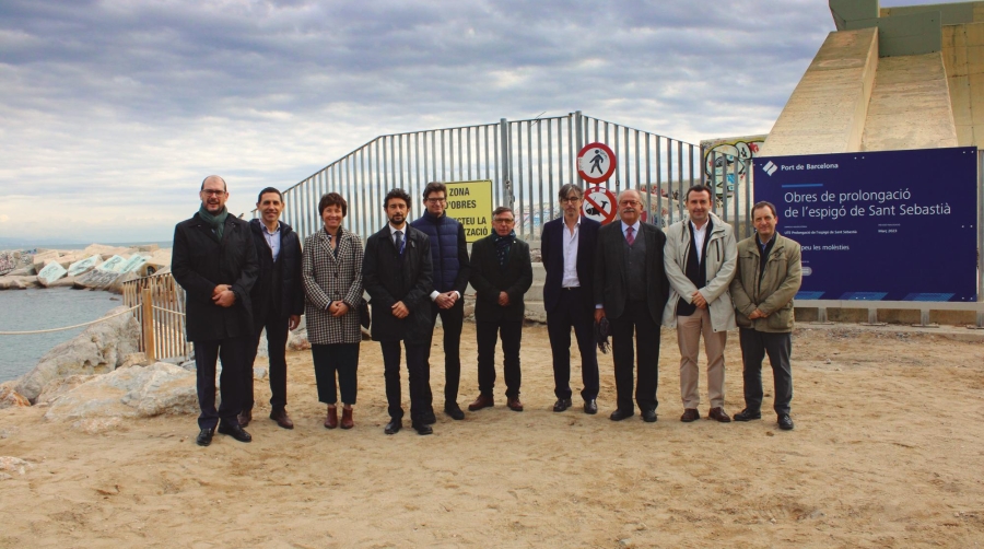 Port de Barcelona combate el cambio climático con la ampliación del espigón de Sant Sebastià