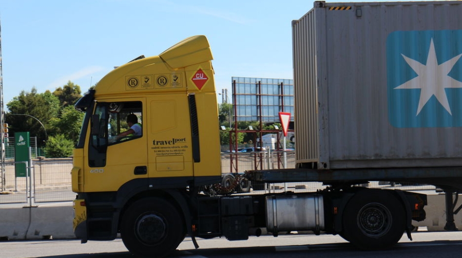 Espa&ntilde;a est&aacute; a la cabeza de Europa en v&iacute;as de alta capacidad y a la cola en tarificaci&oacute;n