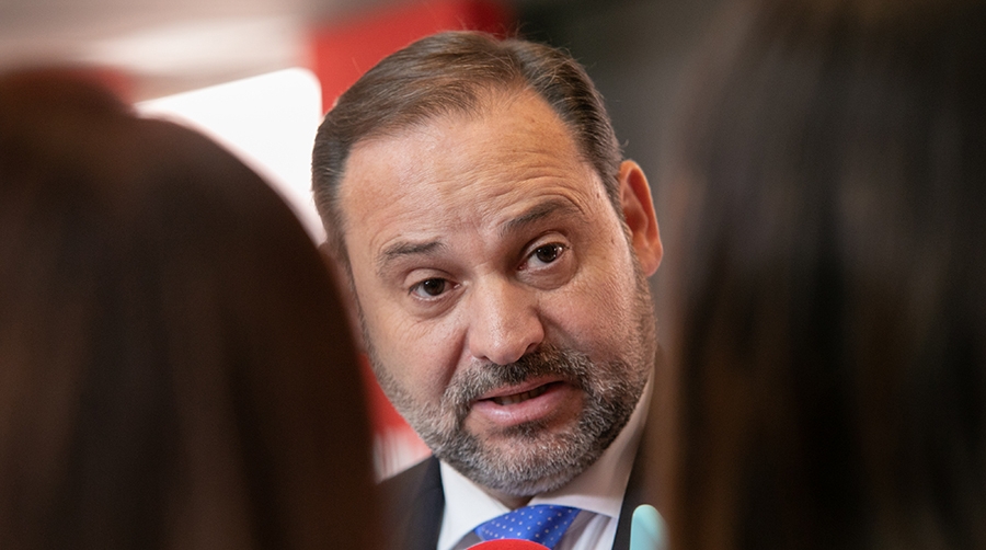 &Aacute;balos defiende una &quot;acci&oacute;n coordinada&quot; de toda la UE en materia de transporte