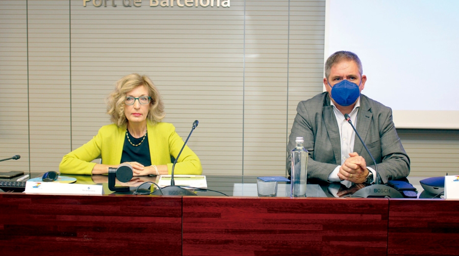 La falta de servicios y la alta demanda de los clientes aceleran las autopistas ferroviarias