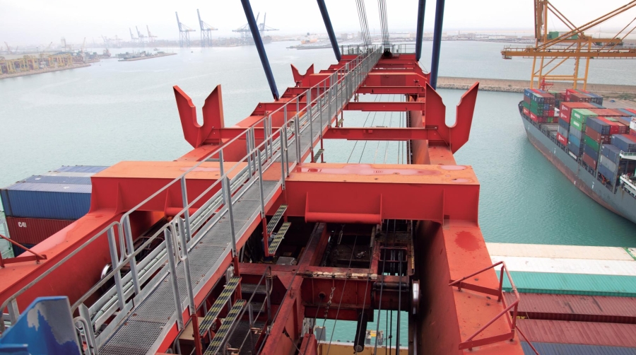 El tráfico de contenedores entre Valenciaport y China siguió al alza el pasado año. Foto D. P.
