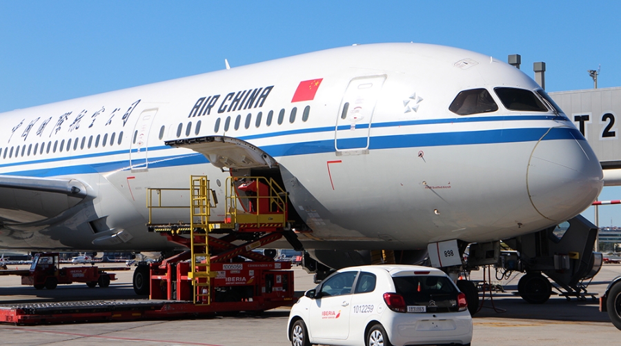 Air China operar&aacute; semanalmente en mayo la ruta Madrid-Pek&iacute;n para carga