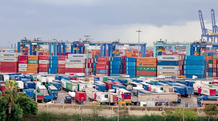 La actividad logística valenciana va retomando el pulso a la actividad tras el temporal. Foto R. T.