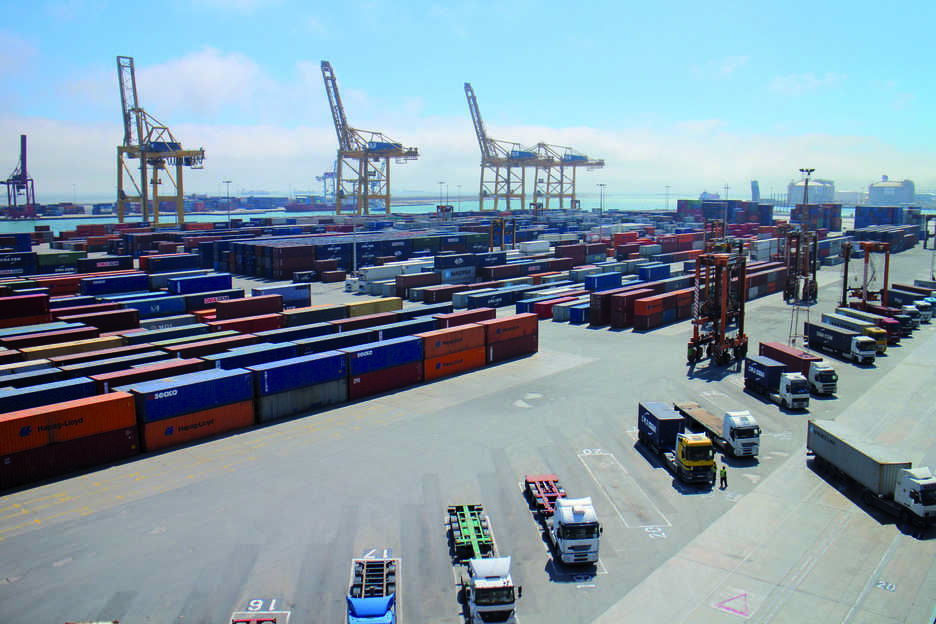 APM Terminals llega a un acuerdo para adquirir Grup TCB