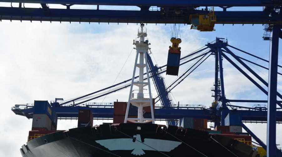 Los puertos espa&ntilde;oles arrancan el a&ntilde;o con el imperioso reto de la reforma de la estiba