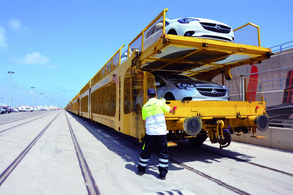 Aznar reclama mejoras en el trazado ferroviario con Arag&oacute;n &quot;para poder competir con garant&iacute;as&quot;