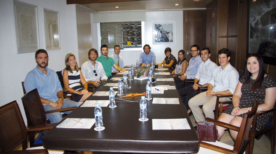 La asamblea general del Propeller Club Junior de Valencia define su plan de actividades 2013-2014