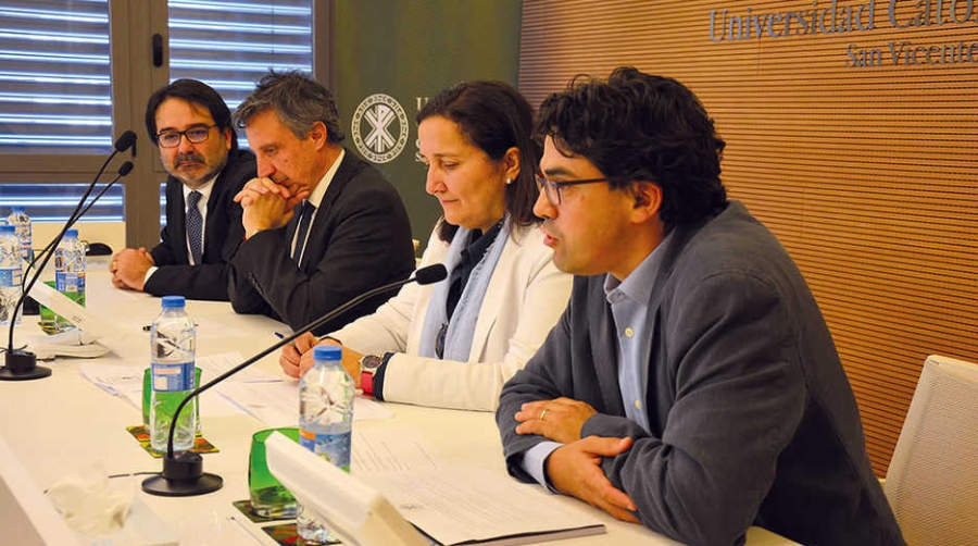 Clausura de la tercera edici&oacute;n del M&aacute;ster en Gesti&oacute;n Aduanera