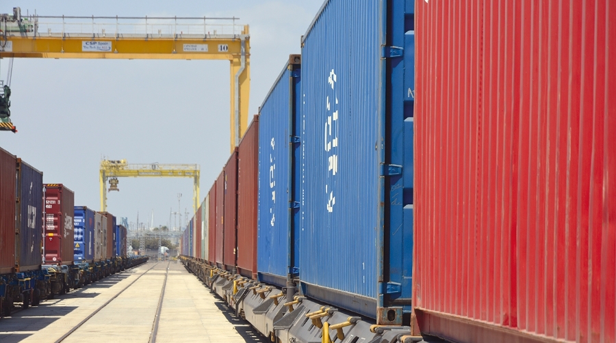 Valenciaport dispara su tráfico ferroviario y cerrará 2025 como el mejor año desde 2020
