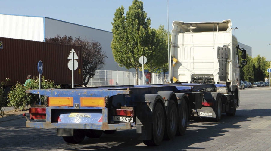 El Parlamento espa&ntilde;ol analiza las consecuencias de un brexit duro para el transporte de mercanc&iacute;as