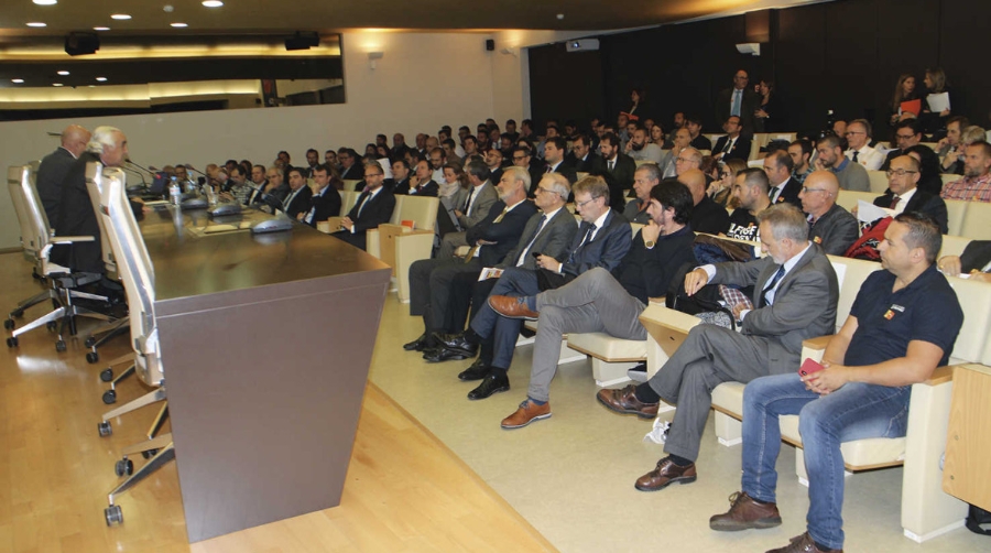 Expertos y juristas creen que la subrogaci&oacute;n pactada en la estiba es &ldquo;plenamente l&iacute;cita&rdquo;