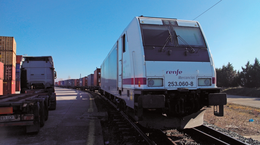 Renfe Mercancías cierra el tercer trimestre con un retroceso acumulado que roza el 20%