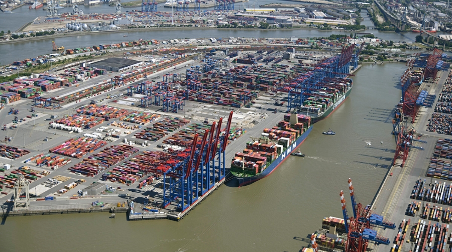 El Puerto de Hamburgo movi&oacute; 8,5 millones de TEUs el pasado a&ntilde;o, un 8% menos que en 2019