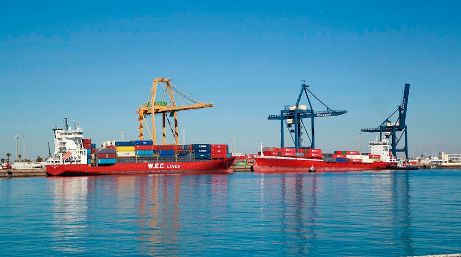 La mercanc&iacute;a contenerizada impulsa los tr&aacute;ficos del puerto de C&aacute;diz en octubre