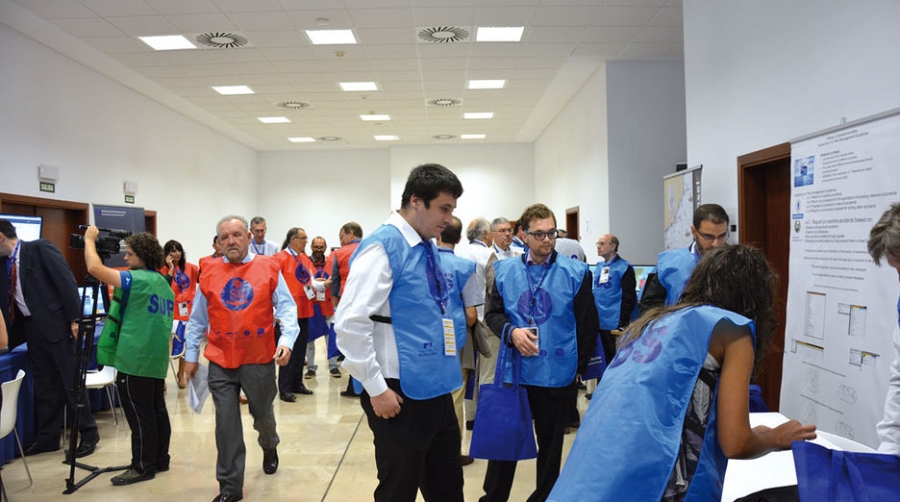 Un simulacro de incendio en un crucero moviliza m&aacute;s de 500 personas en Valencia